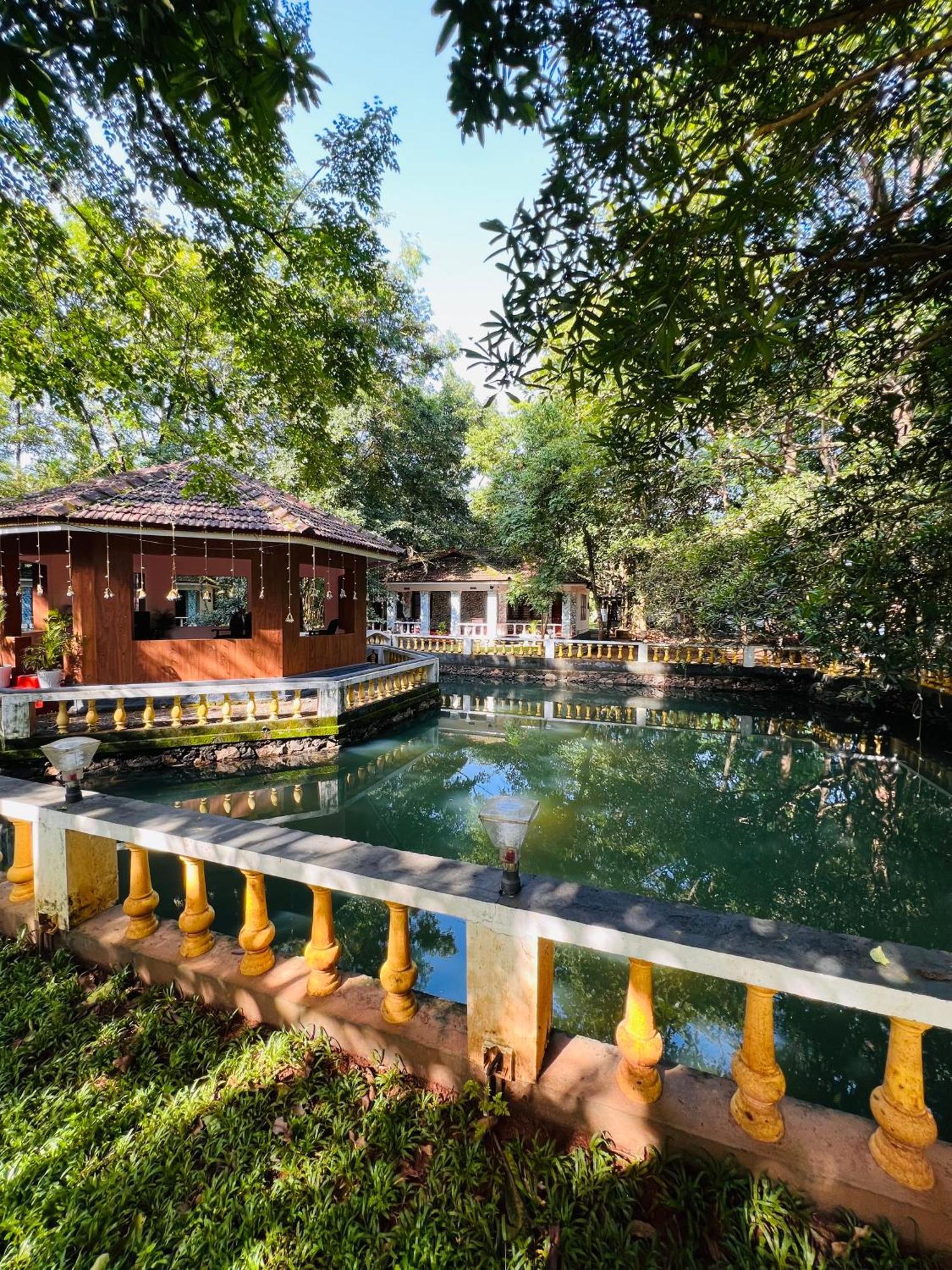 Surya Eco And Wedding Resort Thrissur Екстер'єр фото