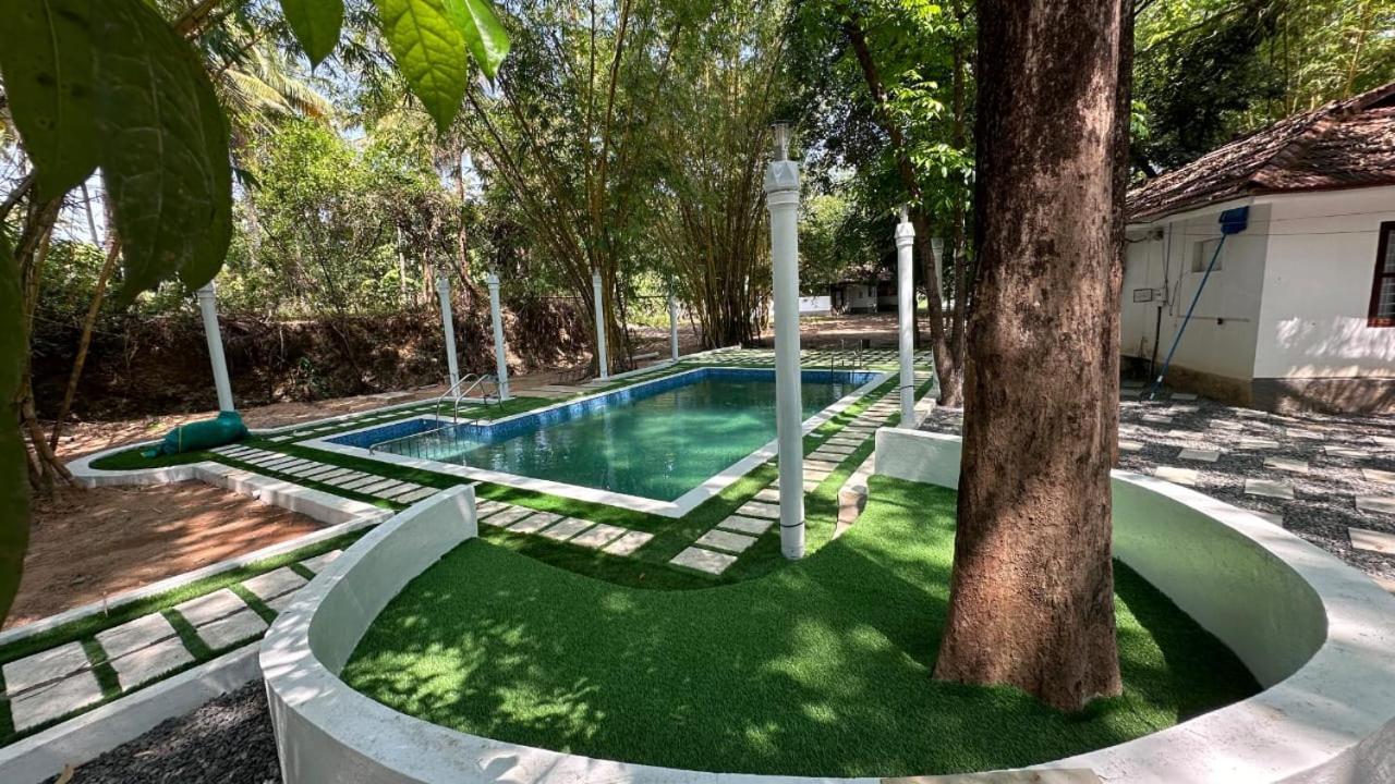 Surya Eco And Wedding Resort Thrissur Екстер'єр фото